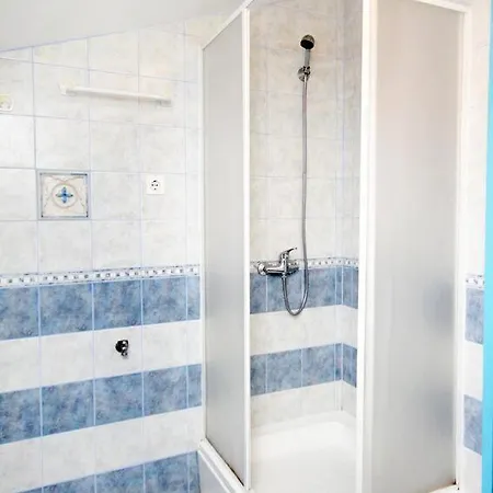 With Parking Space - Diklo, - 5880 Appartement Zadar