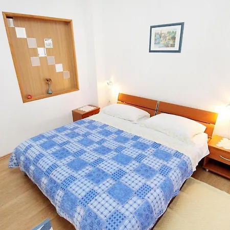 Appartement With Parking Space - Diklo, - 5880