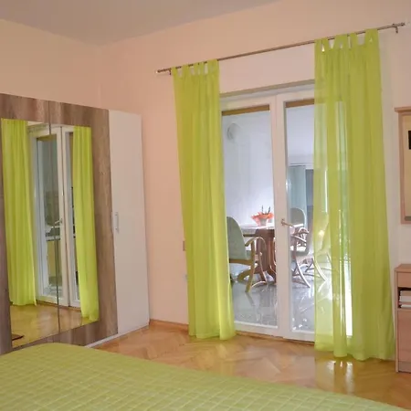With Parking Space - Diklo, - 5880 Appartement Zadar