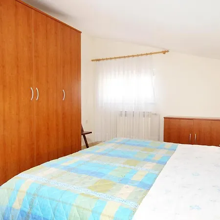 With Parking Space - Diklo, - 5880 Zadar