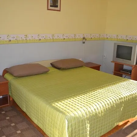 Daire With Parking Space - Diklo, - 5880