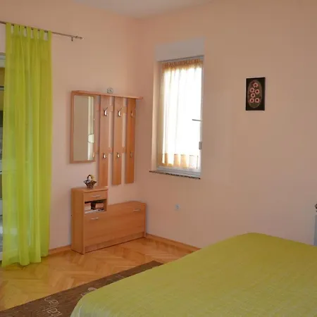 With Parking Space - Diklo, - 5880 * Zadar