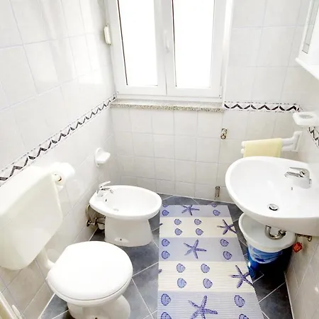 Appartement With Parking Space - Diklo, - 5880 Zadar